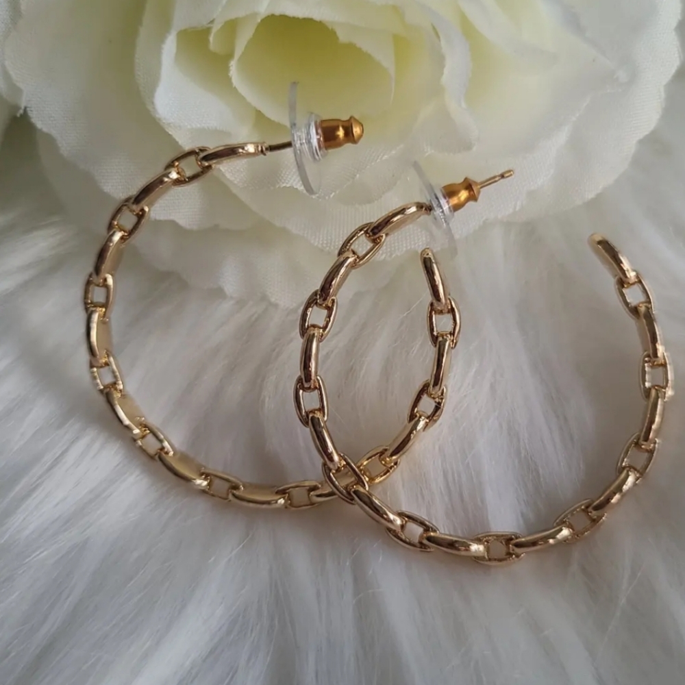 C hoop chain earrings